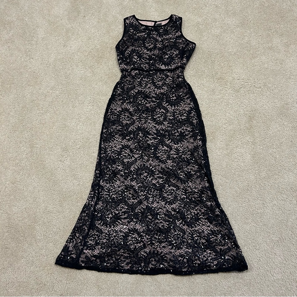NW Nightway Black Nude Stretch Laced Sequined Gown Long Sleeveless Keyhole Sz 12